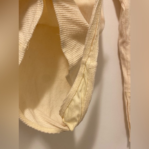 Urban Outfitters Out From Under Long Sleeve Ribbed Button Body Suit Size Medium - Picture 6 of 6